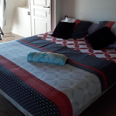 Domaine De La Rocque Bed & Breakfast Liorac-sur-Louyre Luaran gambar