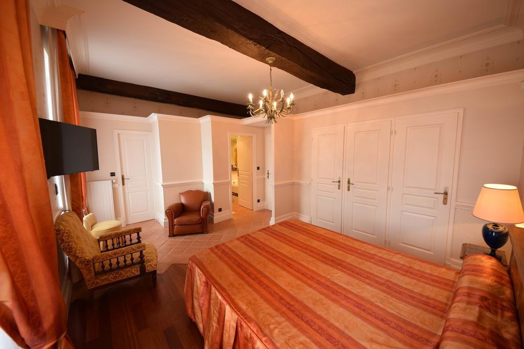 Domaine De La Rocque Bed & Breakfast Liorac-sur-Louyre Luaran gambar