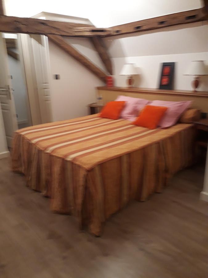 Domaine De La Rocque Bed & Breakfast Liorac-sur-Louyre Luaran gambar